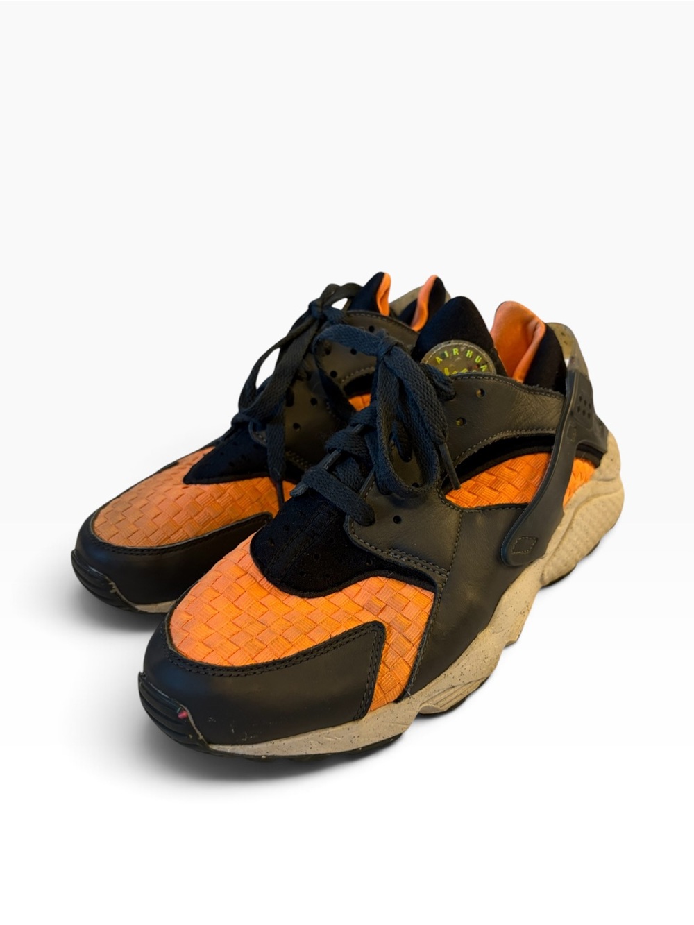 Nike Air Huarache Crater Premium Black Atomic Orange Men’s 8.5 DQ5013-001